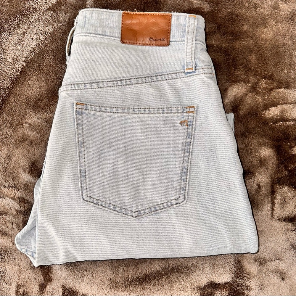 Madewell The Curvy Perfect Vintage Jean Size 27
